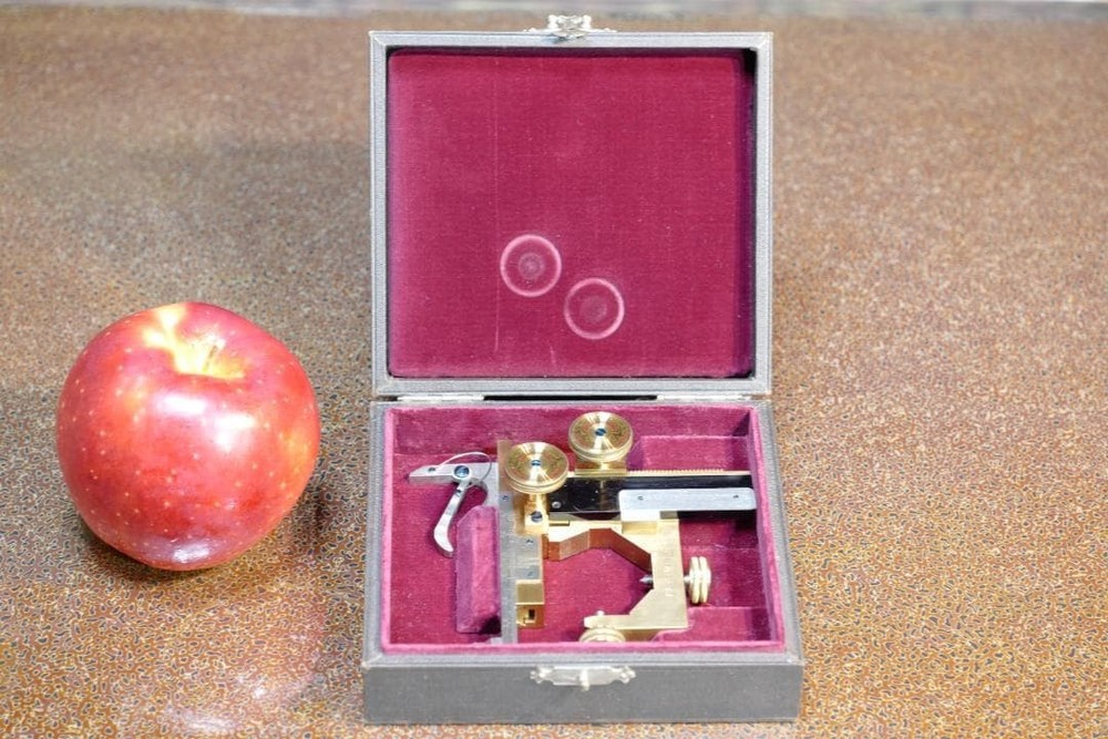 Antique Leitz Mechanical Stage c1890s Brass Microscope Accessory Wetzlar