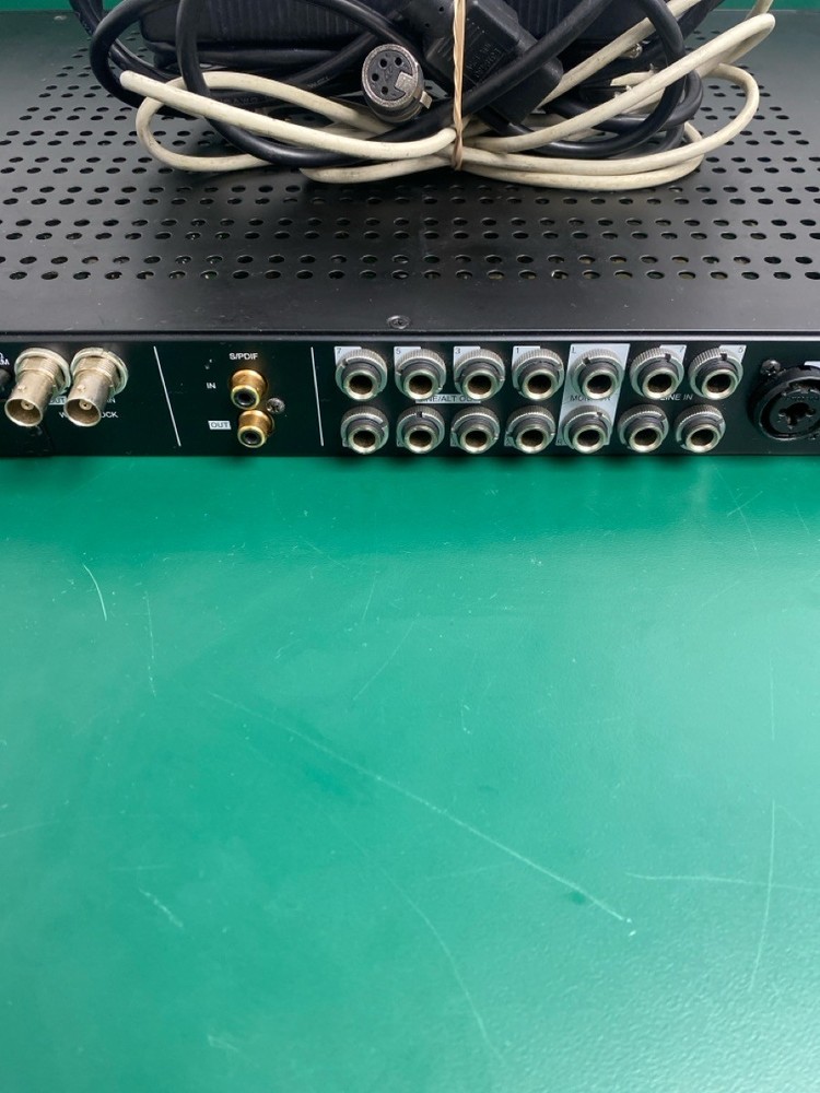 Universal Audio Apollo 8 with Duo Processing Audio Interface 4 MIC L (EZ5002483)