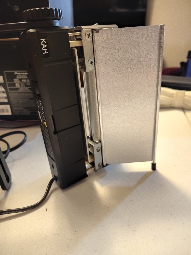 Lowel V light halogen filmmaking videography