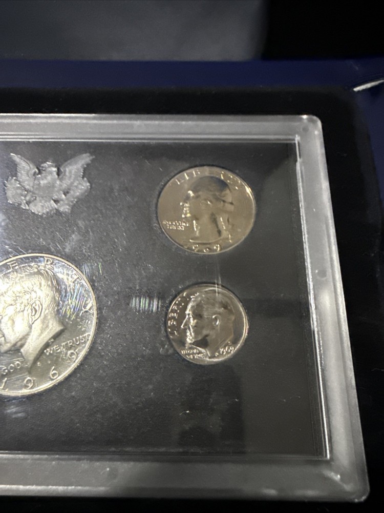1969 United States Mint Proof Set 40% Silver Half