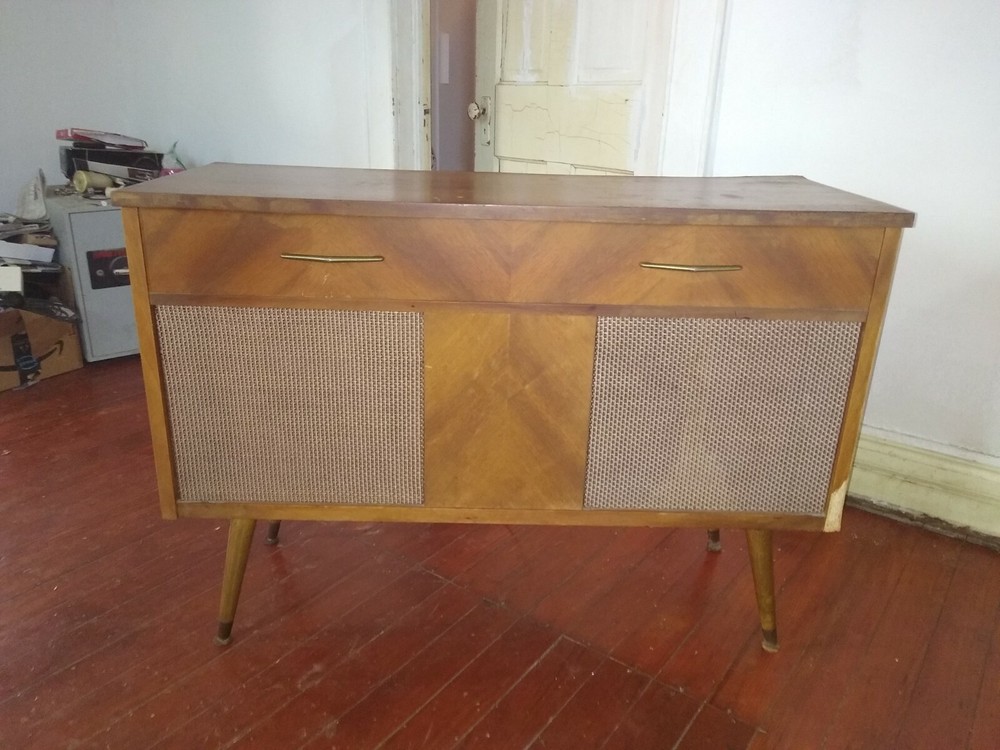 Delmonico stereo vintage
