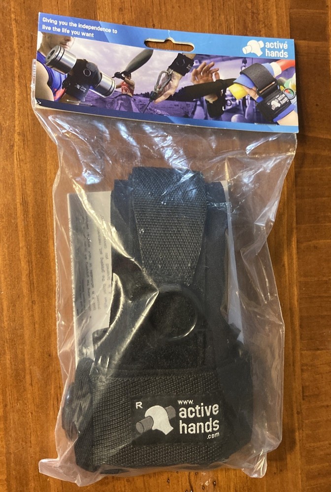 Active Hands Limb Difference Gripping Aid | Standard Size For Right Hand | Black