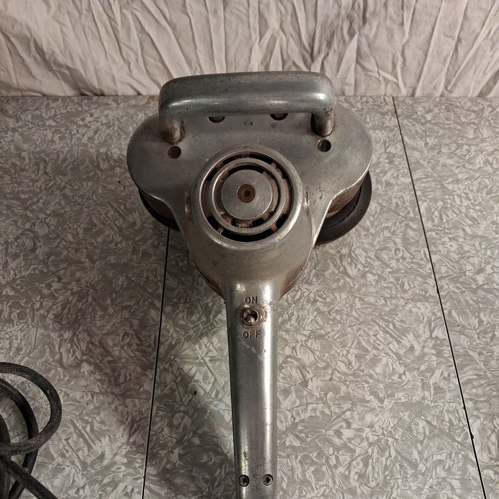 Vtg Cyclo Mfg. Model 5 Heavy Duty Double Head Orbital Buffer - Tested Working