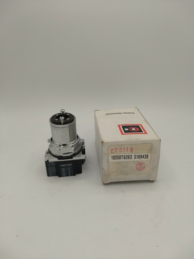 Cutler Hammer 10250T 6263 Illuminated Select Switch