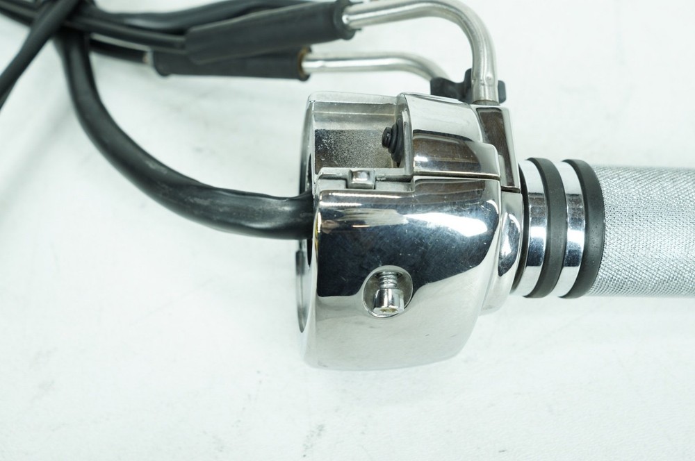 2008 Harley Softail FLSTN Deluxe OEM Right Engine Start Kill Switches Controls