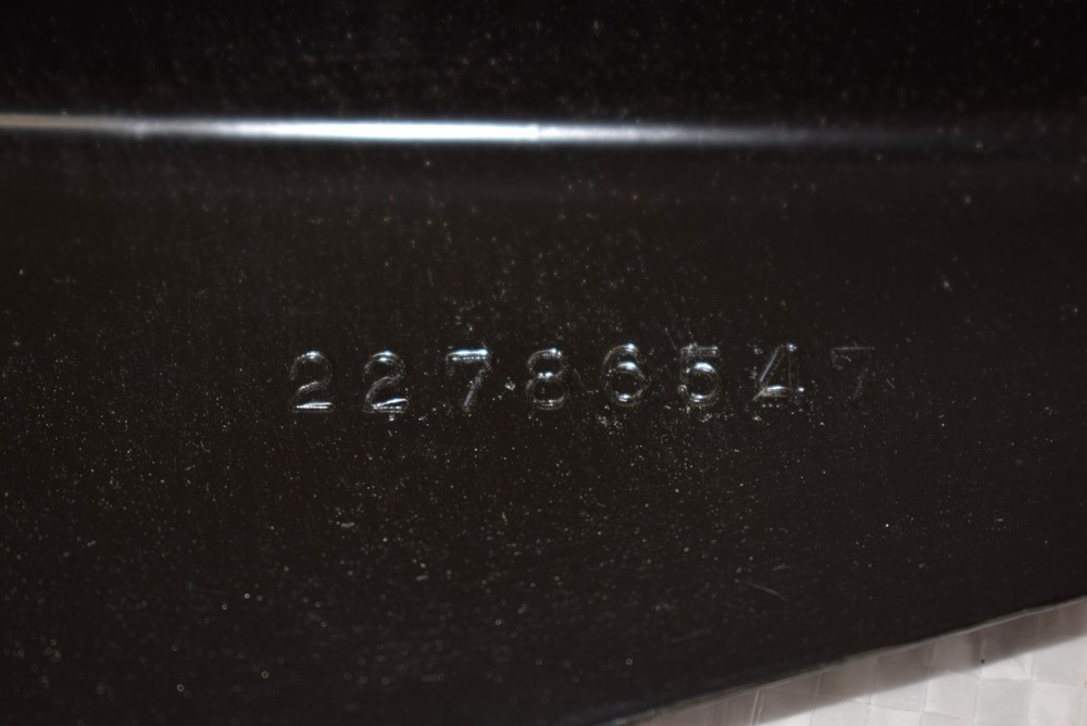 GM OEM QUARTER PANEL LOWER EXTENSION RIGHT 22786547