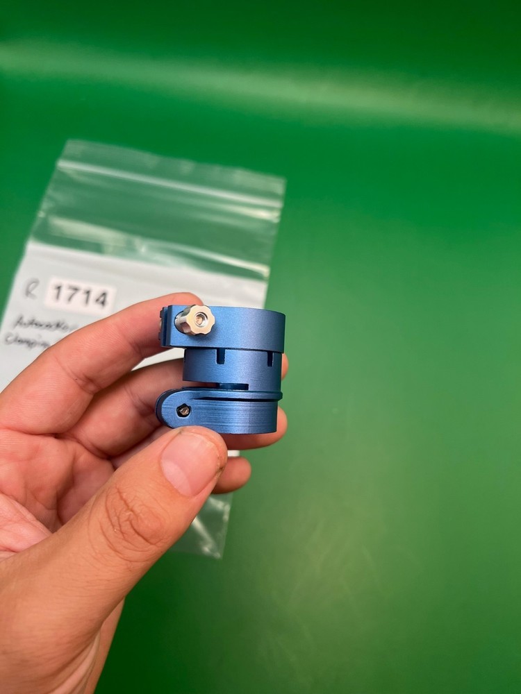 Autococker Clamping Feedneck