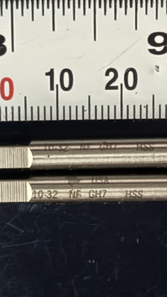 BRUBAKER 10-32 Taps ONE TAPER & ONE BOTTOM NF 4FLTGH7 3FLB Read Description