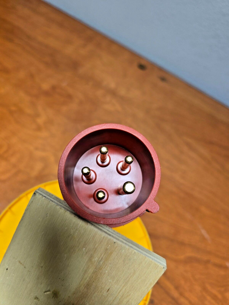 BALS 16-6H PLUG 415V TYPE 2136