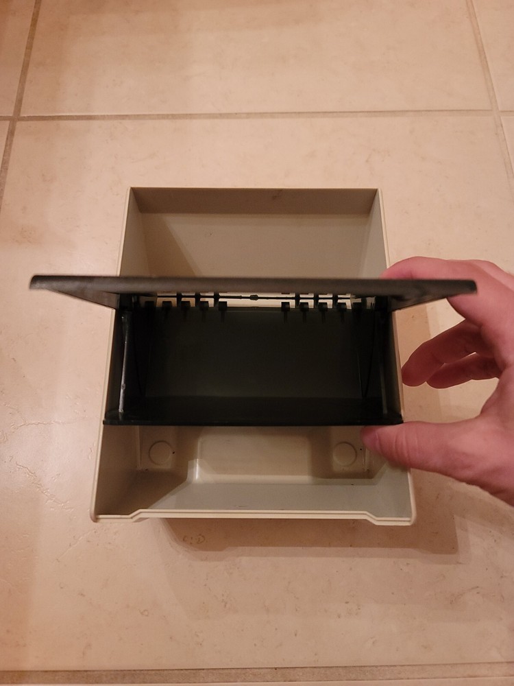 Ring King 5.25" Disk Diskette Storage Holder Case plastic floppy disc storage