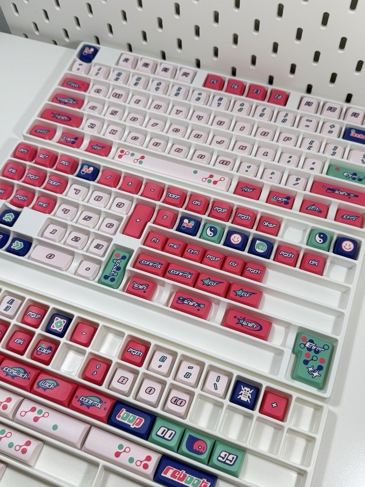 KEYTOK - Wave - KDA Profile Dye-Sub PBT Keycaps