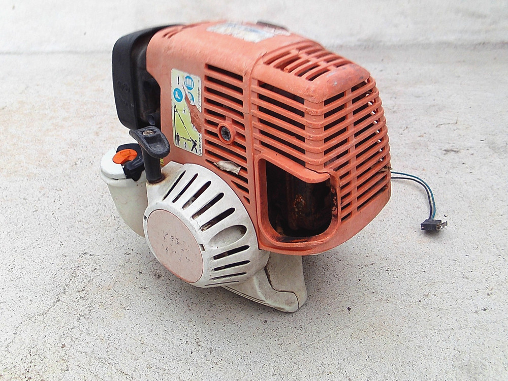 STIHL FS100 String Trimmer Engine Powerhead For Parts