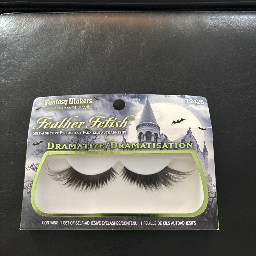Fantasy Makers Wet/Wild Eyelashes