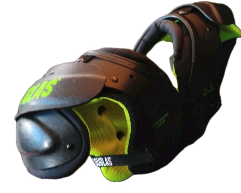 Douglas Commando Shoulder Shoulder Pads Large
