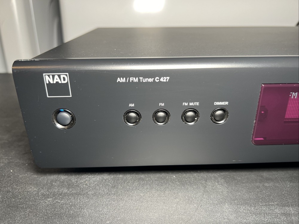 NAD C427 Stereo Tuner - Black