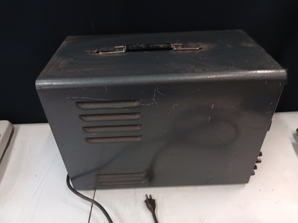 Hickok Cathode Ray Oscilloscope Model 670