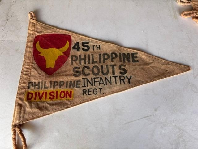 WWII USA  45 TH INFANTRY REGT PHILIPPINE DIVISION SCOUTS BATAAN I PENNET   FLAG