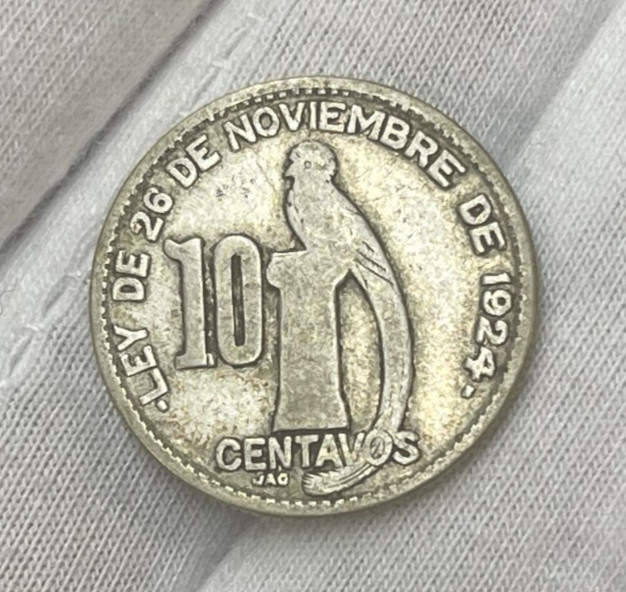 1945 Guatemala 10 Centavos Silver Coin