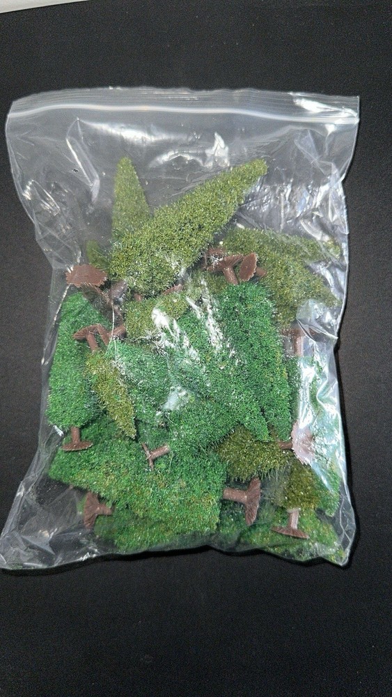 Skylety 35 Pcs Model Trees