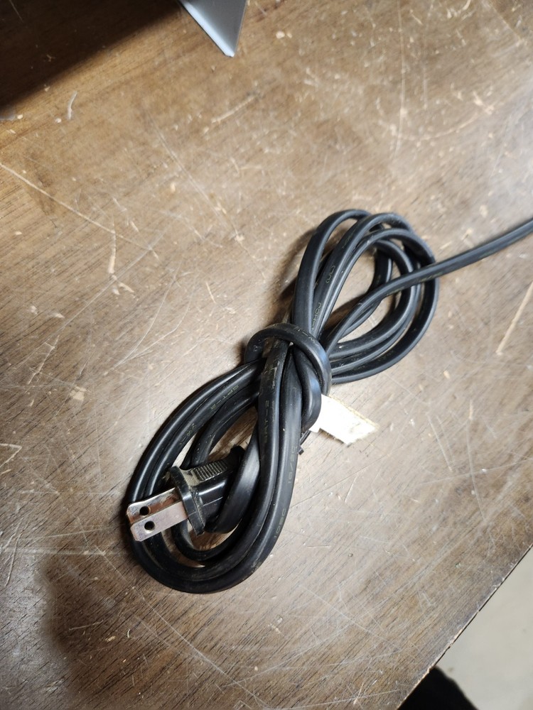 Yamaha RX V495 Power Cord