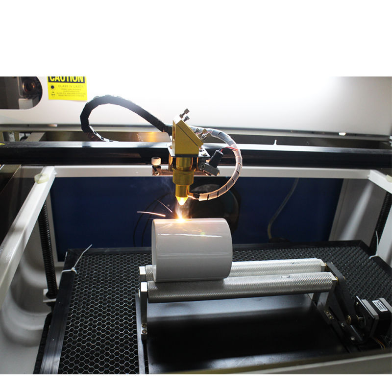 100W 1060 CO2 Laser Cutting Machine RUIDA DSP System Auto-Focus CW-5000Chiller