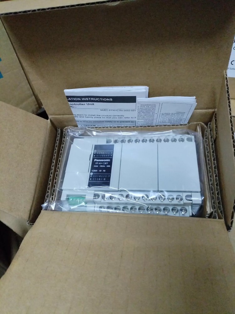 1pcs Panasonic AFPXHC30T-F Programmable Controller