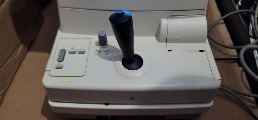 Topcon KR-8000 Auto Kerato-Refractometer