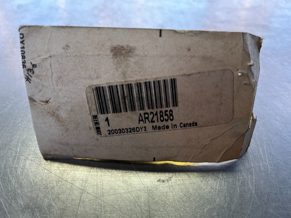 AR21858 Genuine OEM John Deere FLASHER