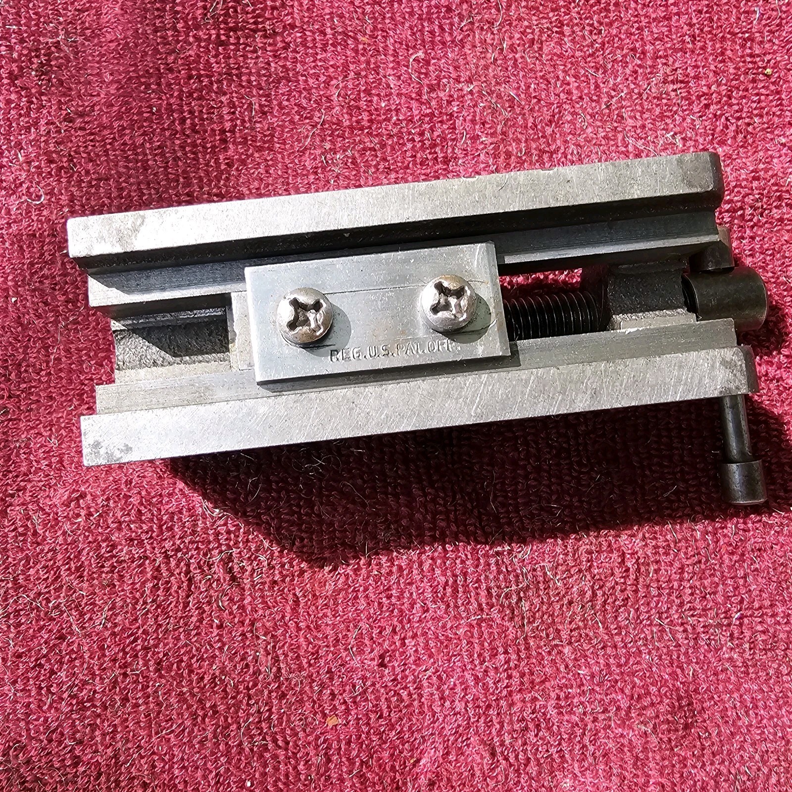 Palmgren 1-1/2" Drill Press Vise