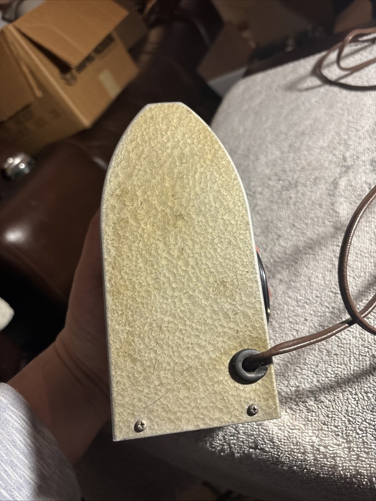 B&W Barker & Williamson Model 600 DIP Meter