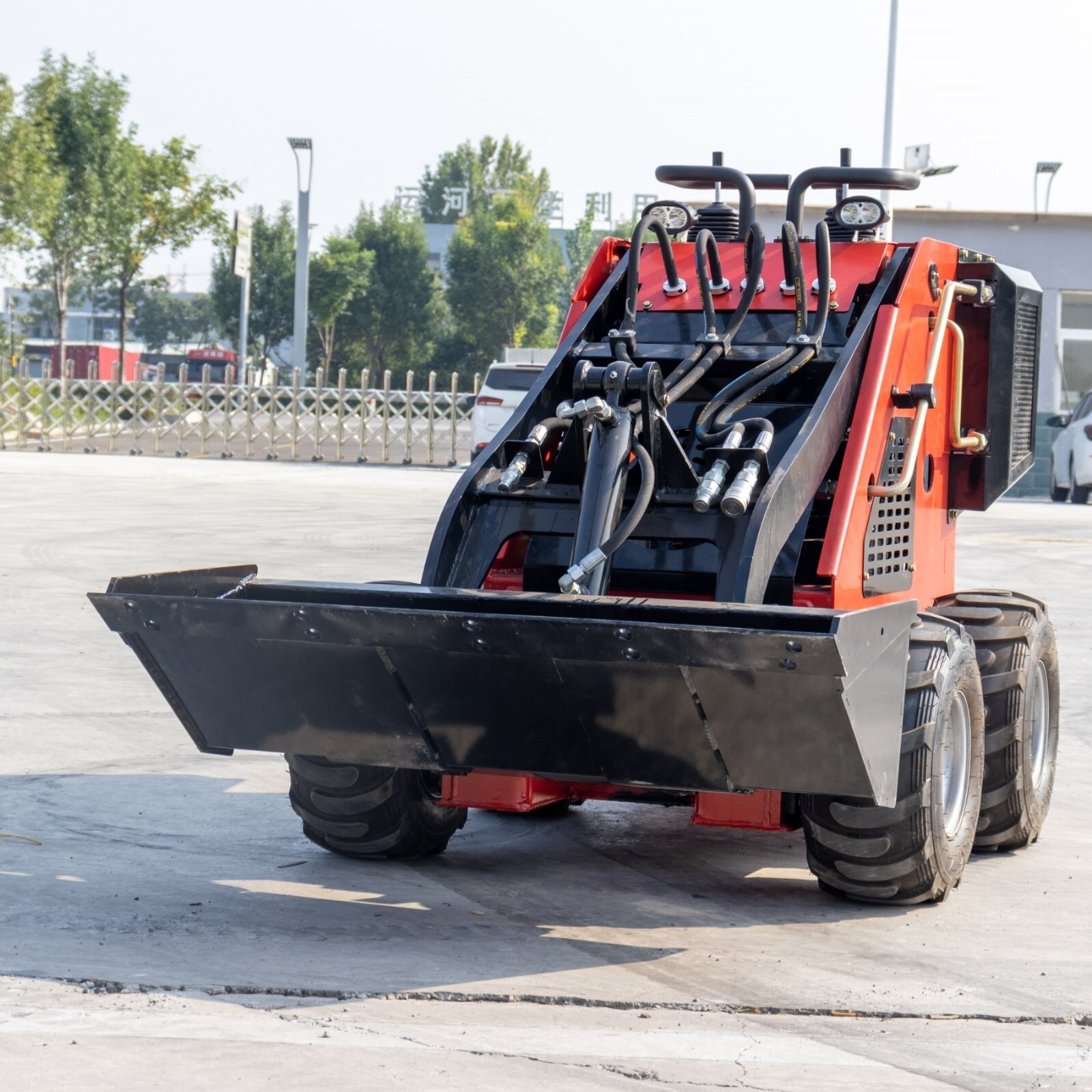 GA/TX pickup 320kg Wheel Type Mini Skid Steer Loader 13.5HP B&SEngine