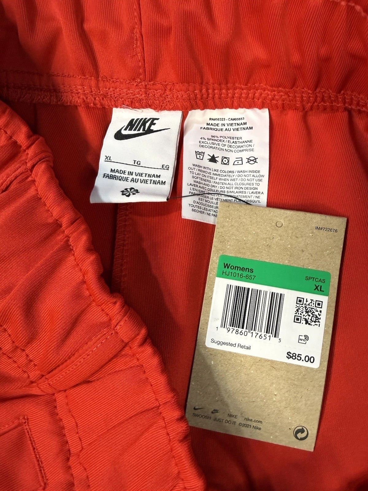 Nike Women New Sptcas Flare Pant Slim Fit Mid Rise Full Length HJ1016-657 Red XL