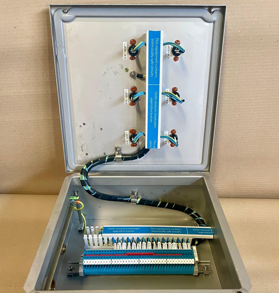Cavotec Aker Solution 365-IB2780 Winch Remote Control Junction Box Bartec 383815