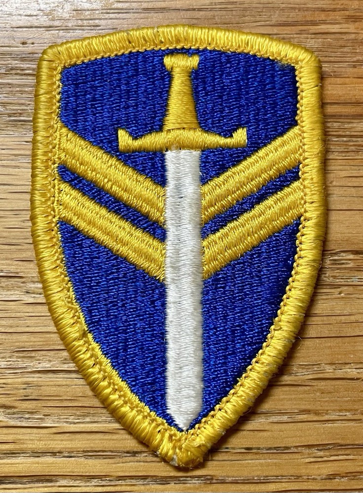 ORIGINAL 66-91 US ARMY 2nd  SUPPORT COMMAND PATCH - MERROWED EDGE-NO GLOW - WORN