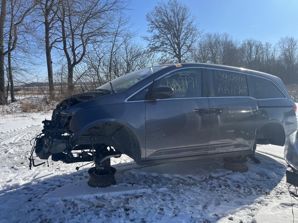 Used Tailgate Control Module fits: 2016 Honda Odyssey Door power tailgate contro