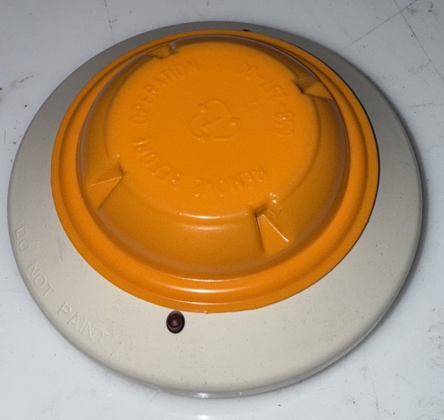 System Sensor 2151 - Same Day Shipping (SEALED)