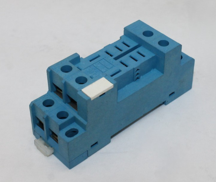 Finder 96.72 Relay Socket