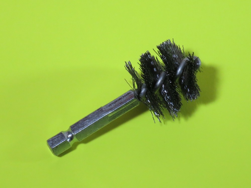 NEW Battery Post Drill Attachment Internal Cable Cleaner Brush