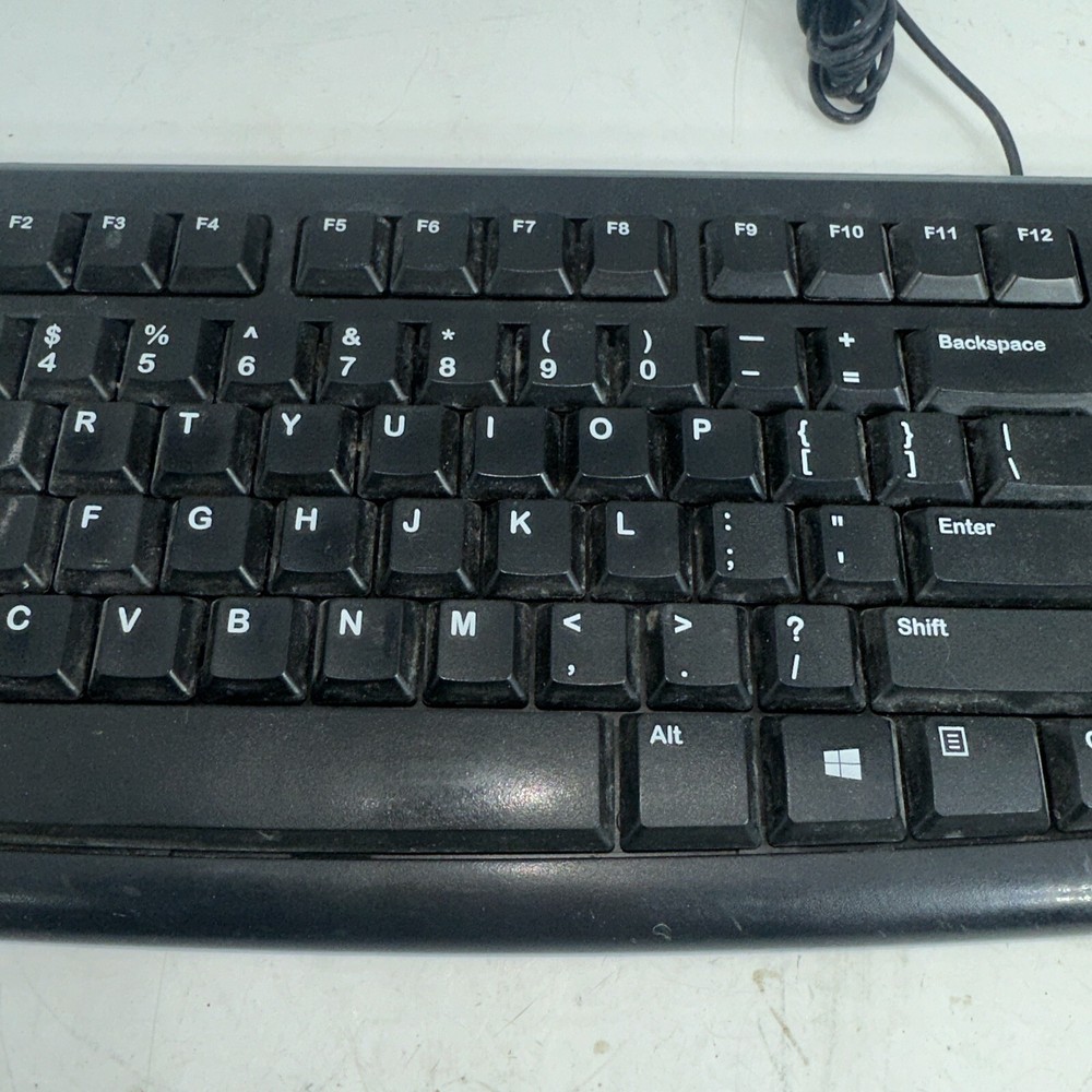 Logitech K120 Desktop USB Keyboard - Used