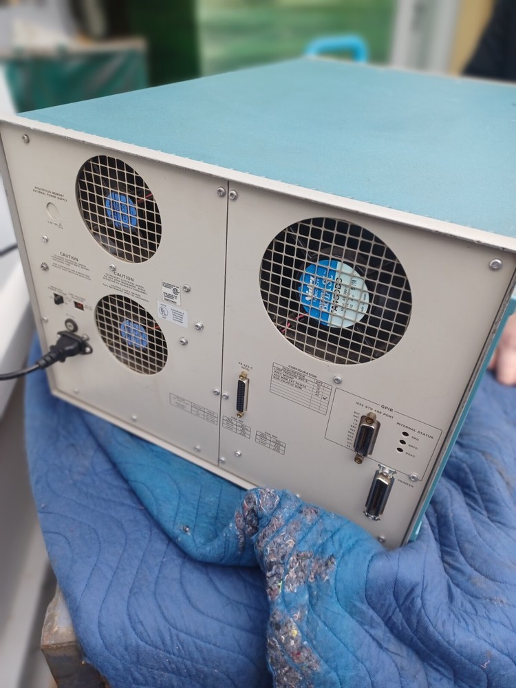 TEKTRONICS DSA 602 DIGITIZING SIGNAL ANALYZER