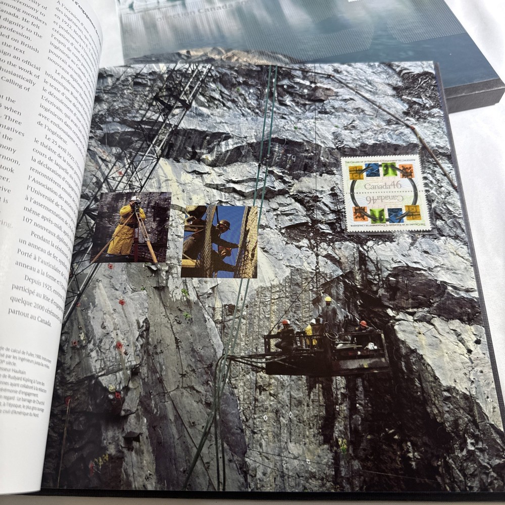 2000 Canada Post Yearbook Annual Official Stamp Issues - COMPLETE