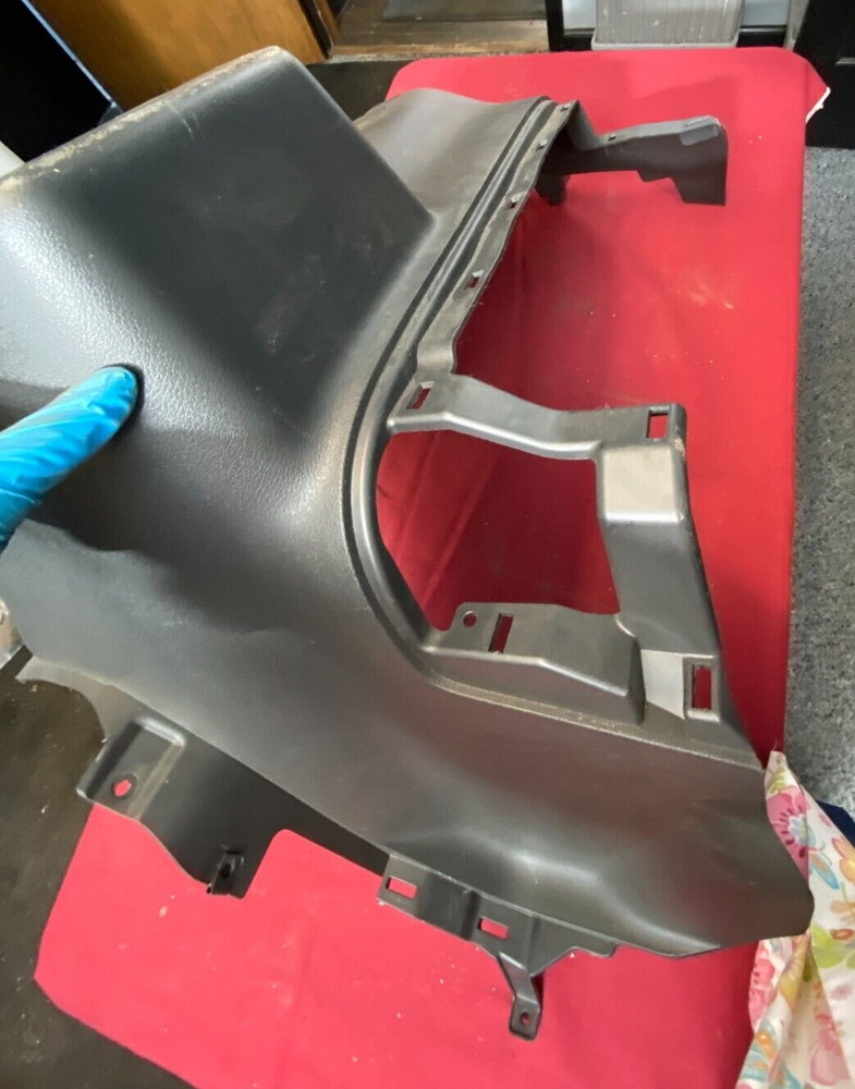 TRIM PANEL Freightliner ASM, CUP - FIXED, CENTER, SHIFT, CONSOLE A22-76496-001