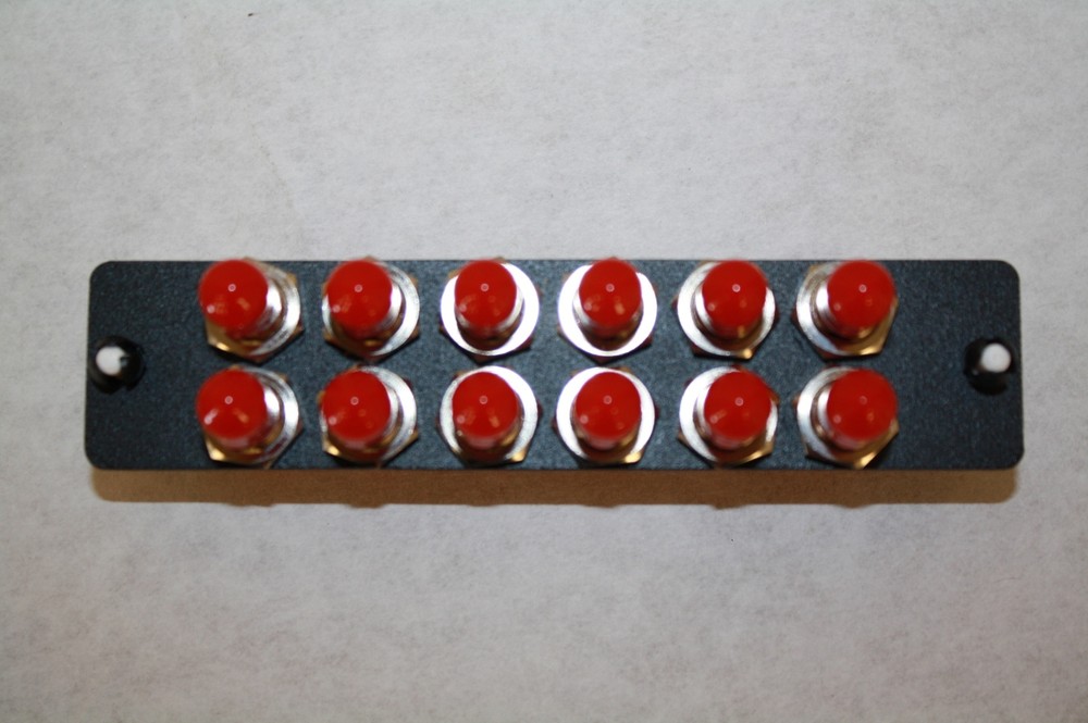 Q SERIES 12 STRAND ADAPTOR PANEL