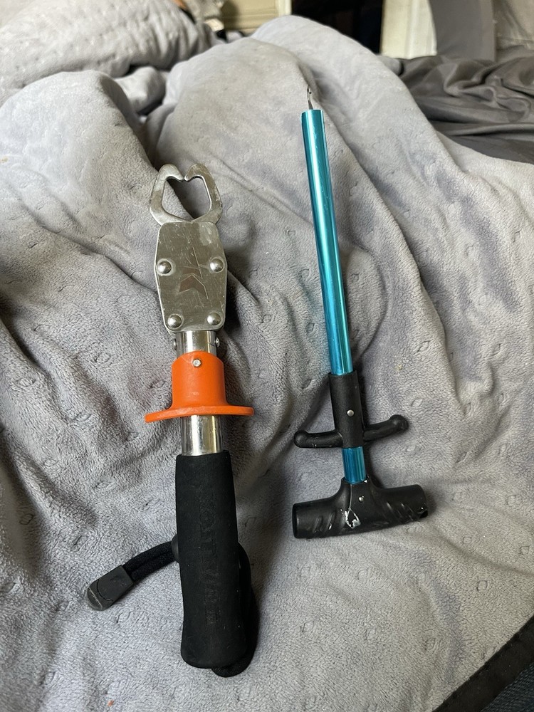 Fishing Hook Remover Tool Silver Black Orange Handle Handheld Hook Removal