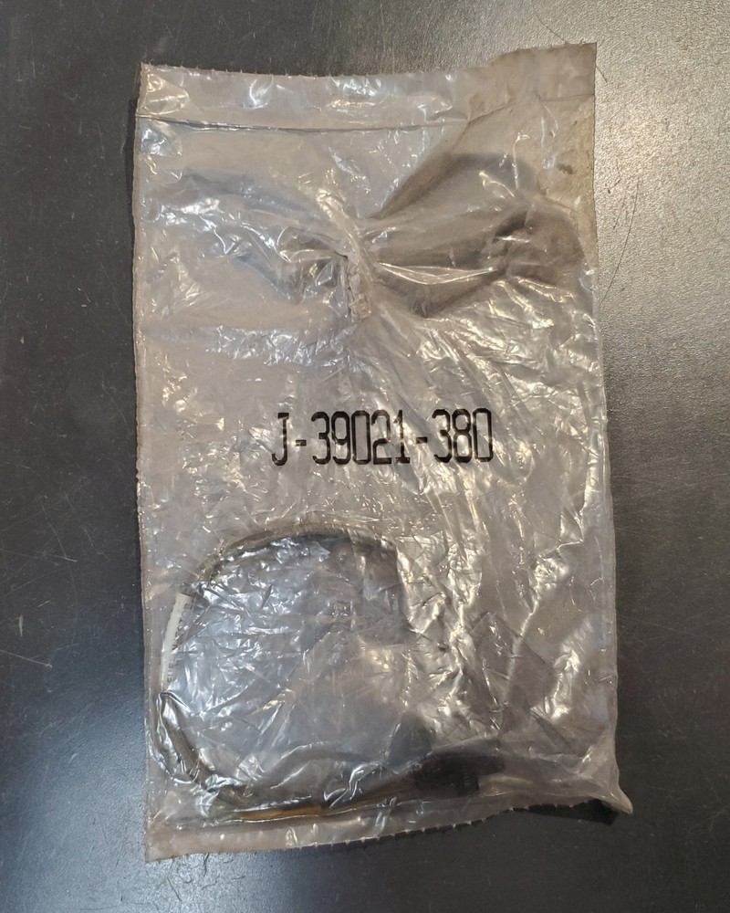 KENT-MOORE J-39021-380 INJECTOR TEST ADAPTER