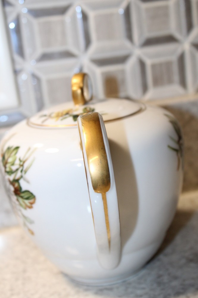 WENTWORTH DECORATIVE FINE CHINA TEAPOT