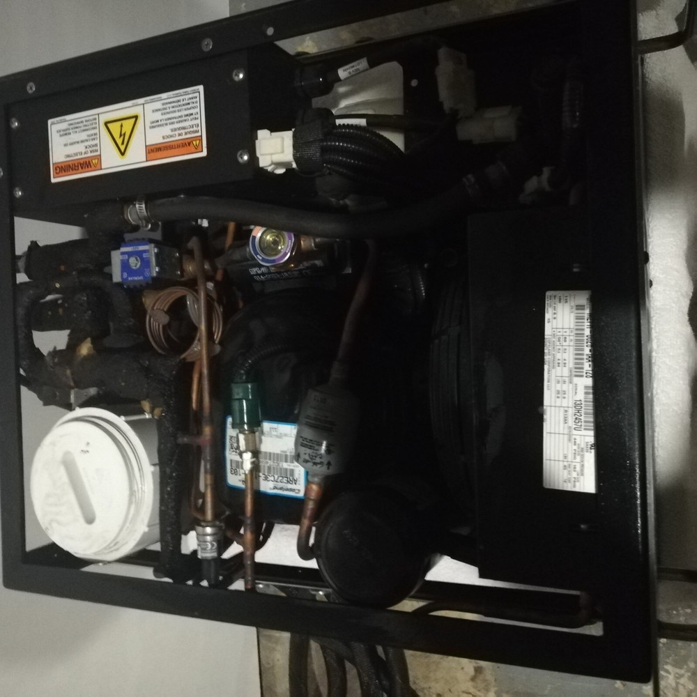 ESI 5200 Laser Chiller Unit (Lytron)