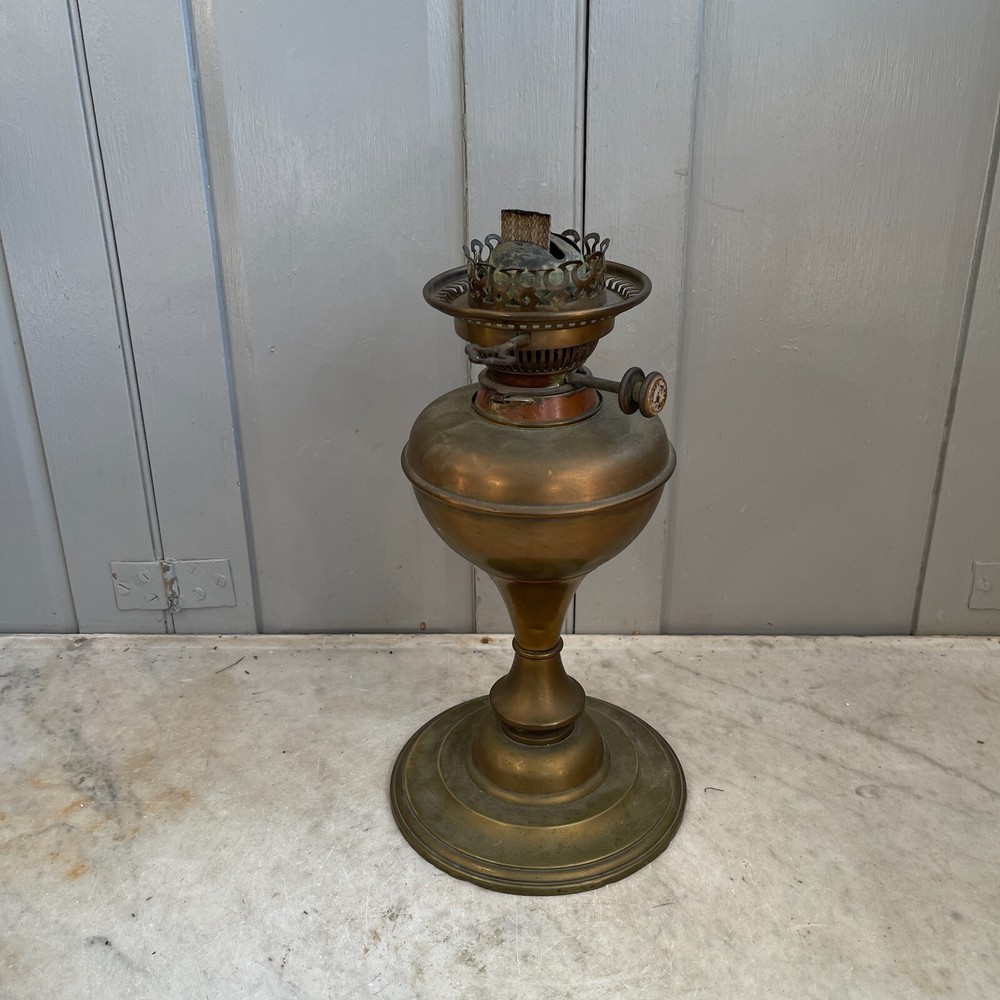 Antique brass paraffin lamp