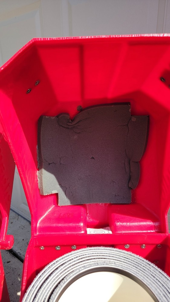 Nomadic Display Stand with Lights