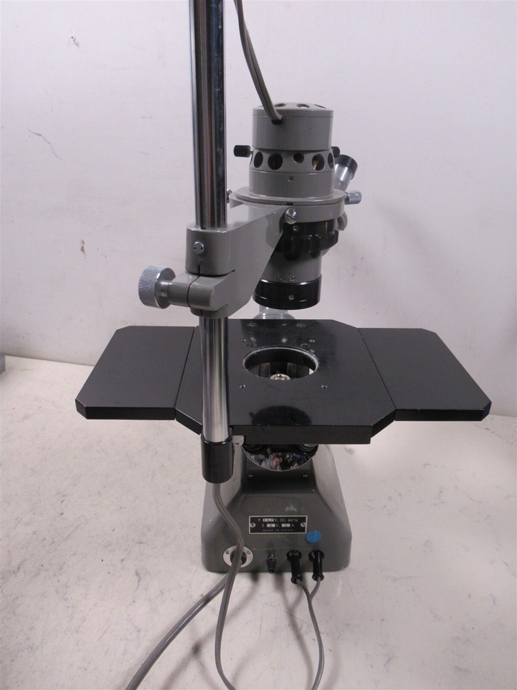 Olympus Tokyo CK Binocular Inverted Laboratory Microscope w/ Light Source Lenses